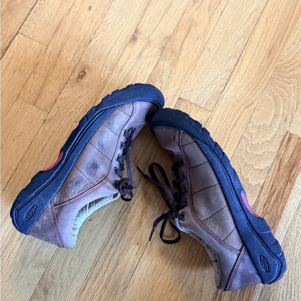 Keen Brown Leather Lace-Up Shoes - Picture 6 of 12